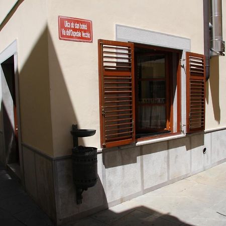 Cozy Apartments Buket In The Center Izola Exterior photo